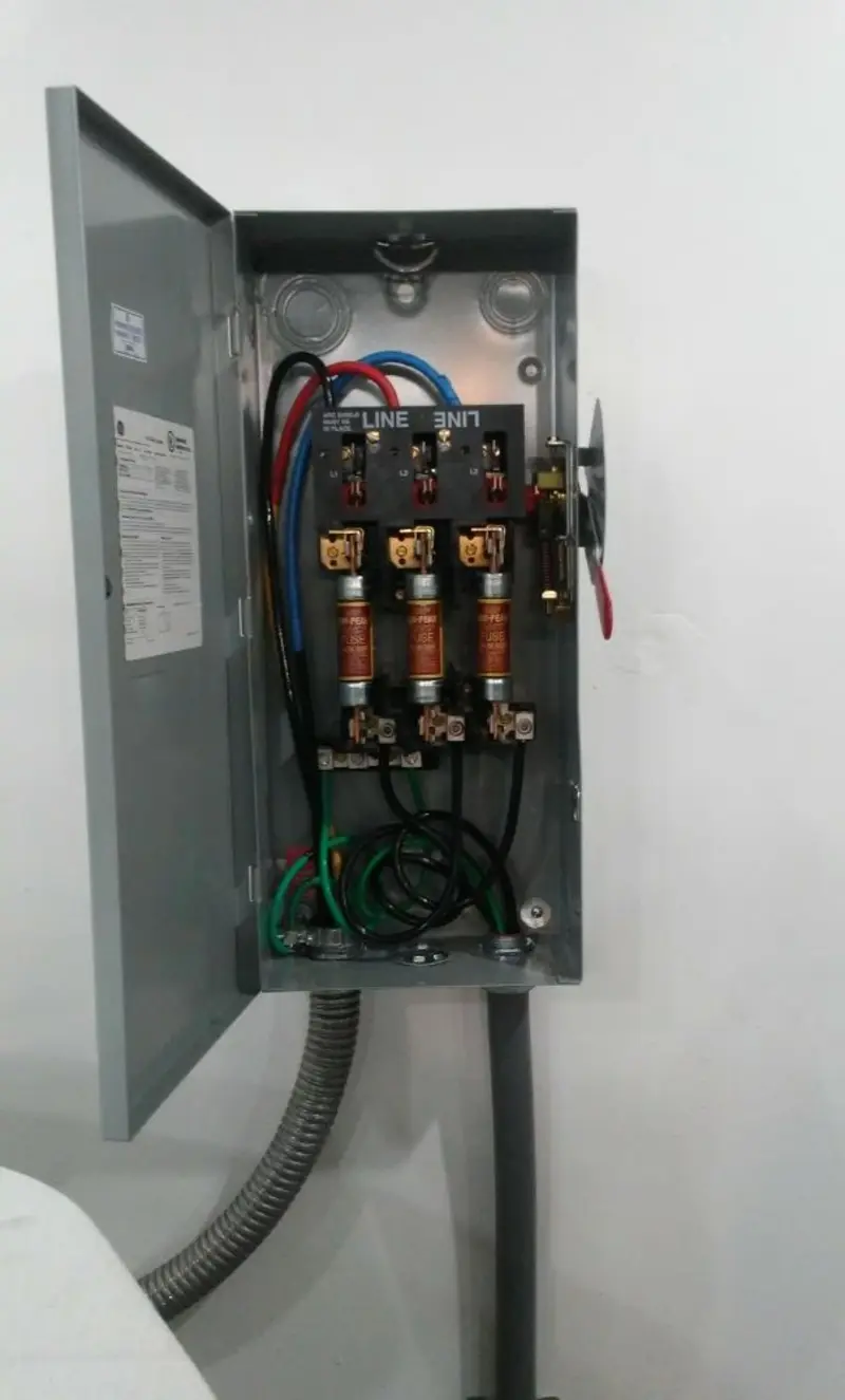 Three-phase disconnect switch installed for Electrical Wiring & Rewiring in Newman